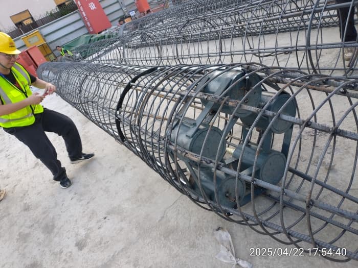 柱塞式荷载箱-安装2